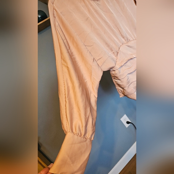 EXPRESS, Small, Pink Blouse - Picture 4 of 6